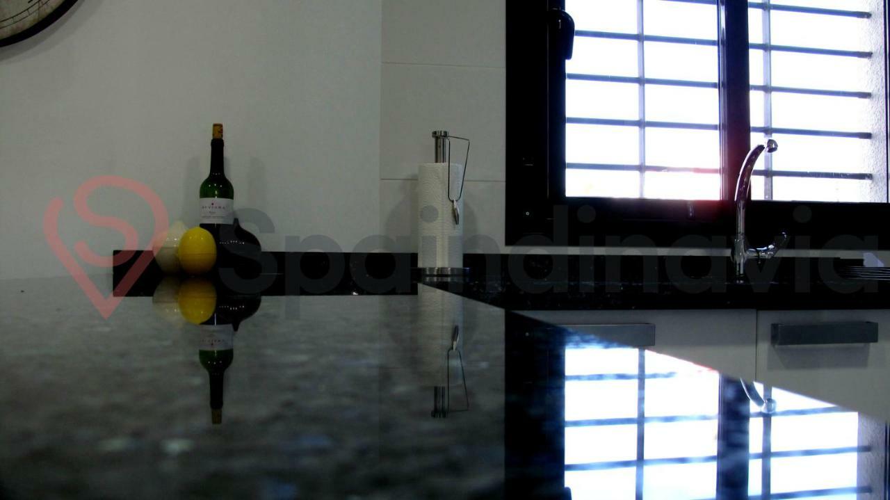 Astonishing Beach And Pool House Mazarron Bagian luar foto